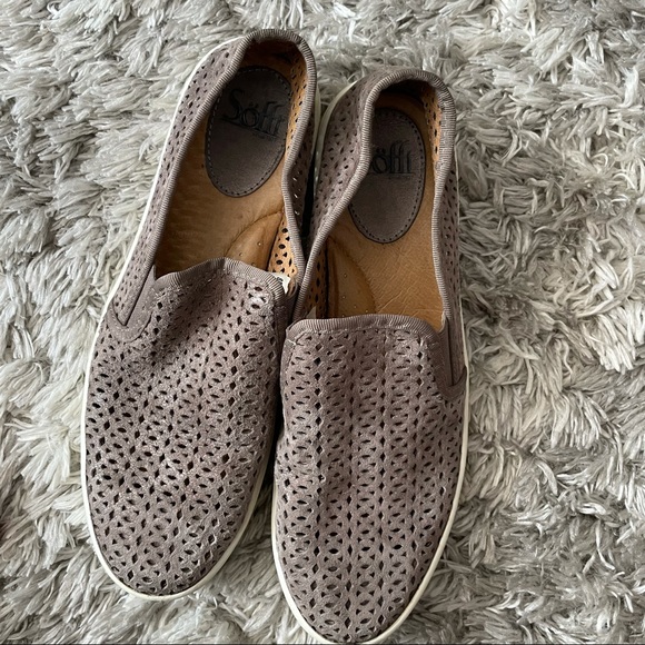 Sofft women’s size 8M slip on shoes - Picture 13 of 15
